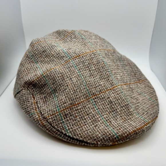 Vintage Hampshire Club Classic Tweed Flat Cap - Picture 2 of 6